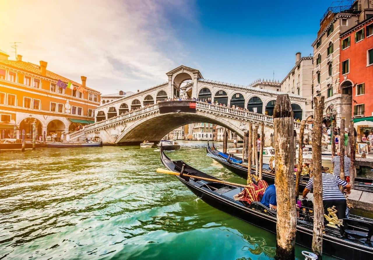 Blue George * Venise